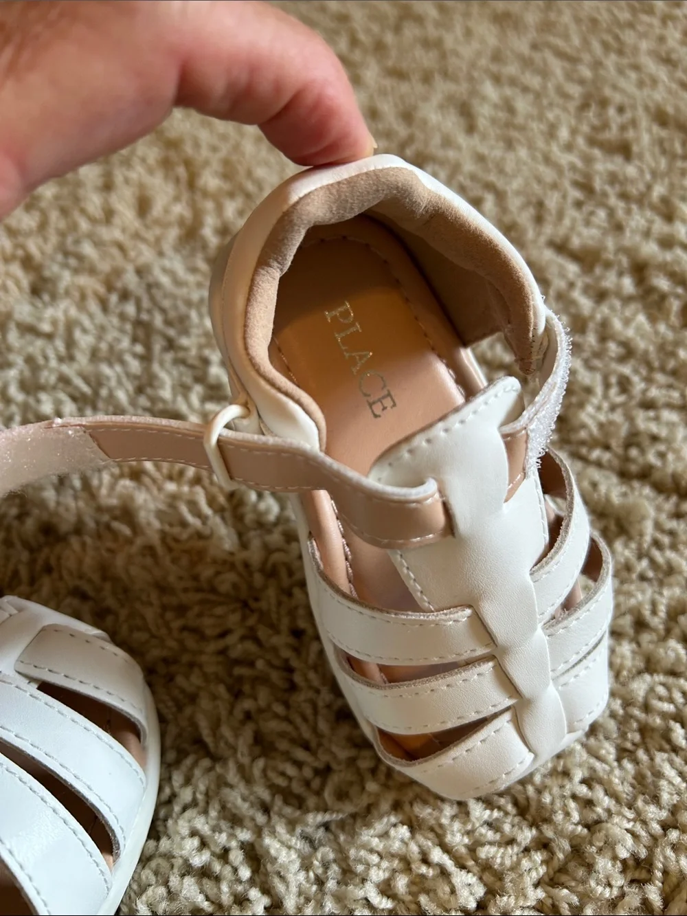 Children’s Place Girls White Fisherman Sandal NEW Sz 5